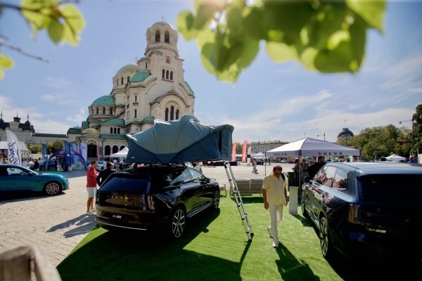 Димитър Кьосемарлиев, Dnes.bg