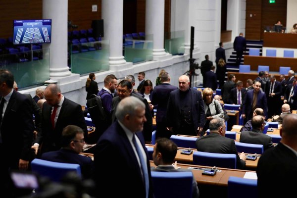 Димитър Кьосемарлиев, Dnes.bg