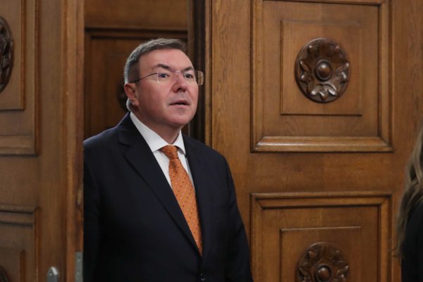 Димитър Кьосемарлиев, Dnes.bg