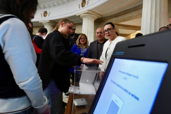 Димитър Кьосемарлиев, Dnes.bg