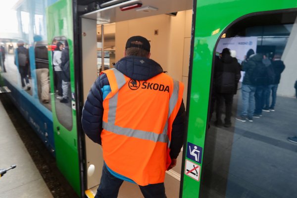 Димитър Кьосемарлиев, Dnes.bg