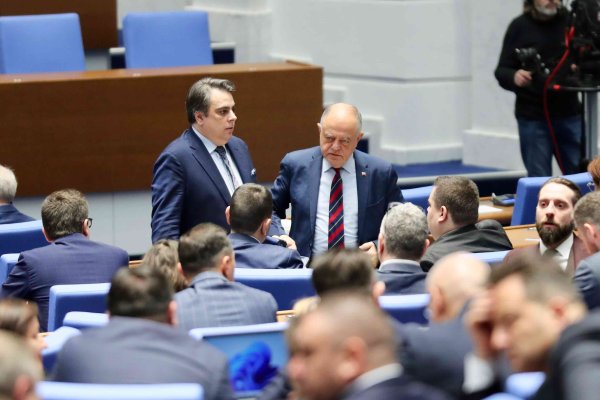 Димитър Кьосемарлиев, Dnes.bg