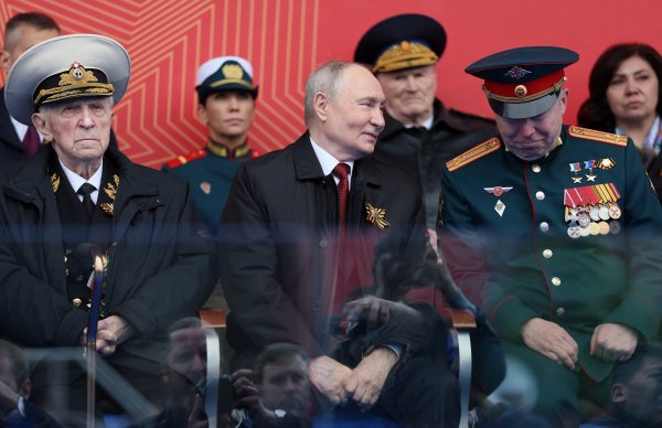 Снимки: Reuters
