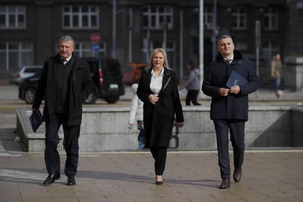 Димитър Кьосемарлиев, Dnes.bg