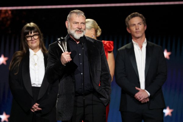 Снимки: Reuters