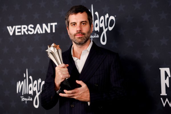 Снимки: Reuters