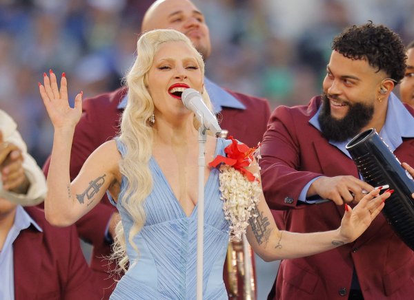 Снимки: Reuters