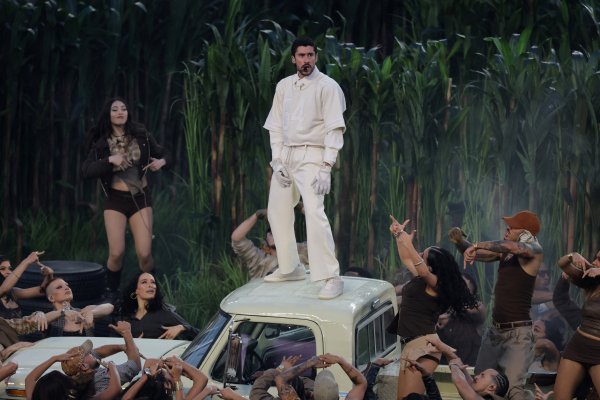 Снимки: Reuters