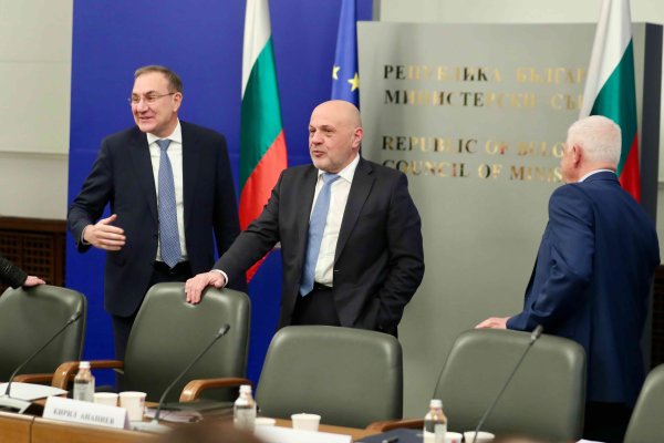 Димитър Кьосемарлиев, Dnes.bg