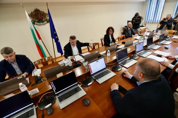 Димитър Кьосемарлиев, Dnes.bg