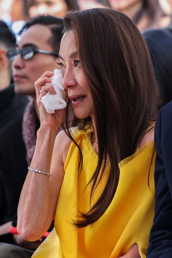 Снимки: Reuters