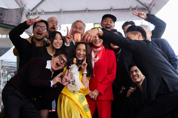 Снимки: Reuters