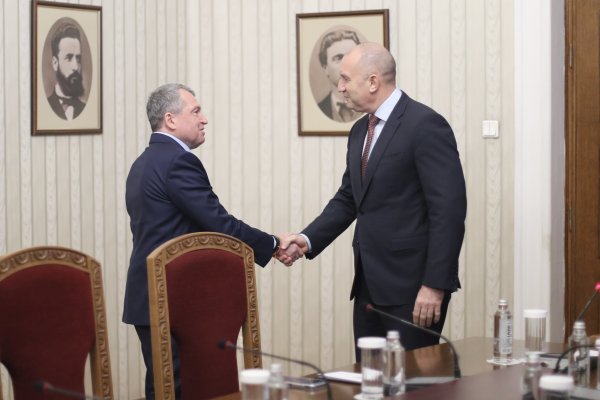 Димитър Кьосемарлиев, Dnes.bg