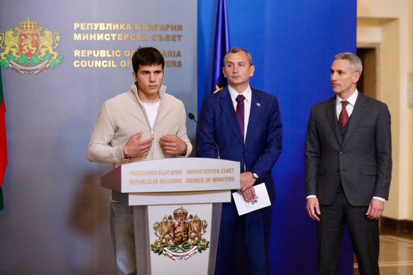 Димитър Кьосемарлиев, Dnes.bg