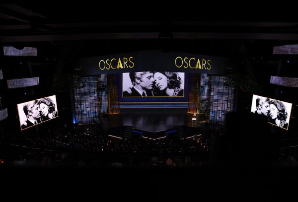 Снимки: Reuters