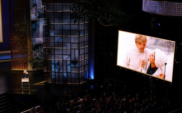 Снимки: Reuters