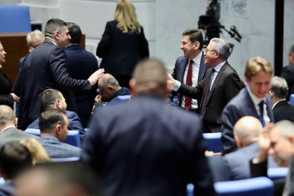 Димитър Кьосемарлиев, Dnes.bg