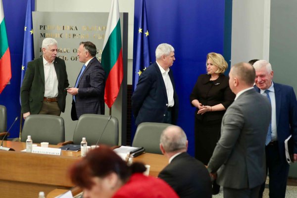 Димитър Кьосемарлиев, Dnes.bg