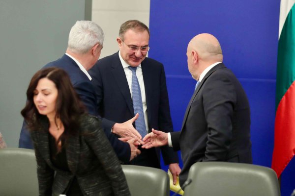 Димитър Кьосемарлиев, Dnes.bg