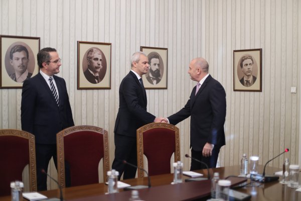 Димитър Кьосемарлиев, Dnes.bg