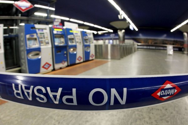 Отново протести. Стачката на работниците затвори метрото в испанската столица Мадрид. Служителите протестират срещу орязването на заплатите им, което правителството предприе като част от мерките за икономии. Снимка: БГНЕС