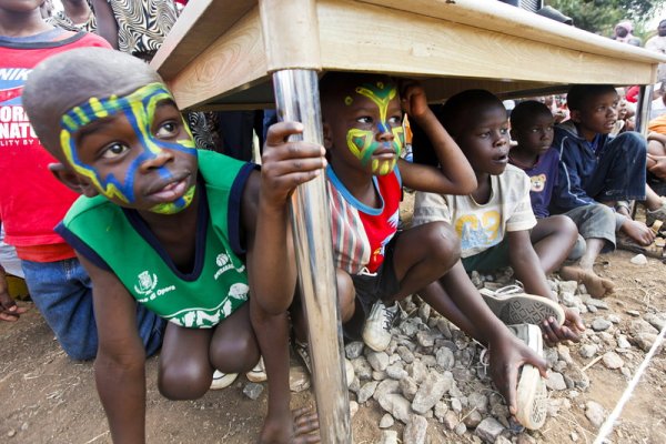 Турнирът е организиран от неправителствената организация Инициатива спорт за развитие на младежите, целяща да фокусира вниманието върху социалните и икономически проблеми на бедните младежи в Кения.&nbsp; Снимка: БГНЕС