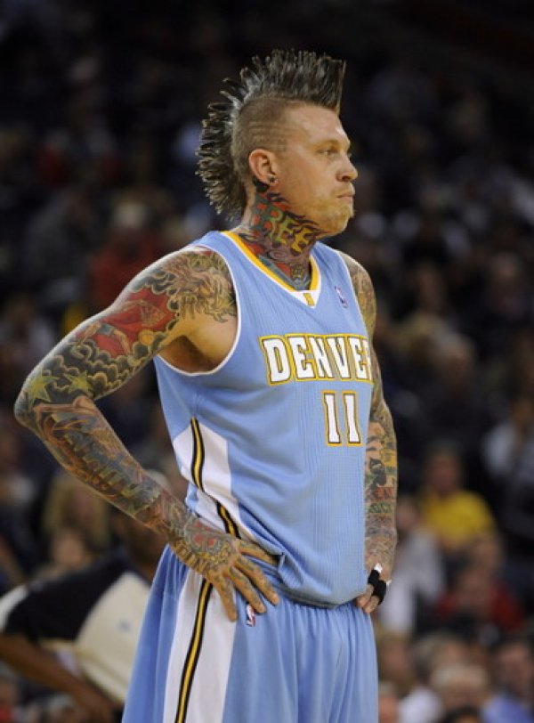 Центърът на Денвър Негетс Крис Андерсън преди началото на двубоя между неговия отбор и Голдън Стейт от НБА. Снимка: БГНЕС