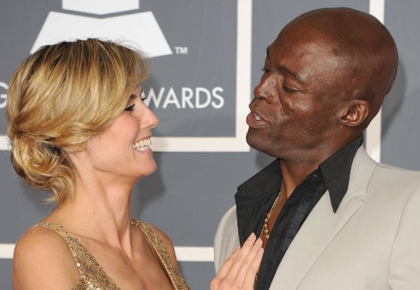 Хайди Клум  и Сийл се прославиха не само с навика си да се женят всяка година, но и с откровените си признания. Сексуалния си живот със Сийл Хайди определя като &bdquo;пикантен и  горещ&ldquo; и добавя, че съпругът й прекрасно знае как да й достави удоволствие.
Снимка: Getty Images/Guliver Photos