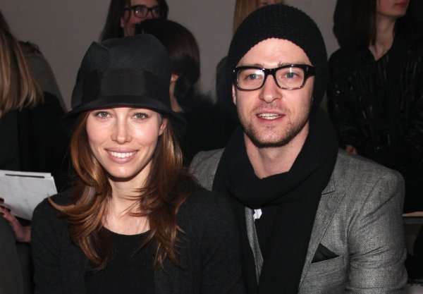 Наскоро Джъстин Тимбърлейк и Джесика Бийл решиха да дадат втори шанс на любовта си. Двойката не откровеничи за секса, но наскоро Джъстин направи изказване, в което казва, че &bdquo;случайният секс е страхотна идея, до момента, в който не стане лоша идея, а това ставало много бързо&ldquo;. Може би по този начин той иска да намекне на половинката си, че ще й бъде верен.
Снимка: Getty Images/Guliver Photos