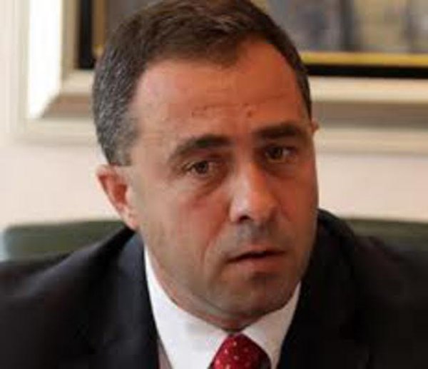 Губернаторът на Софийска област Красимир Живков е с 2 351,70 лева.