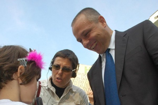 Бившият областен управител на Стара Загора Йордан Николов е прибрал и върнал 1 991,11 лева.