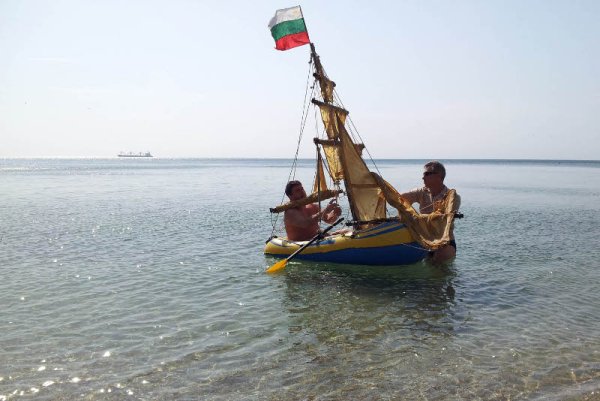 Снимка: Impact Press Group