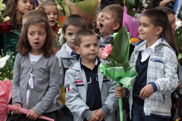 Кметът на София Йорданка Фандъкова откри новата учебна година в 108 СОУ "Никола Беловеждов", ж.к. "Дружба" . Снимка: БТА