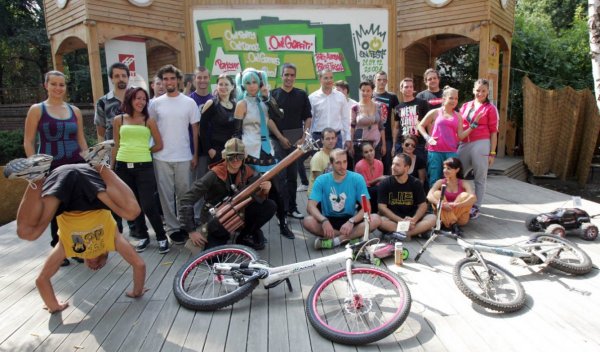 Всички участници в пресконференцията се събраха. Снимка: ON Fest, Антон Чалъков