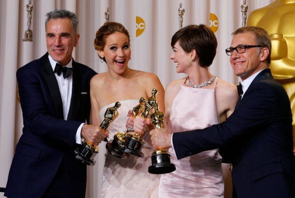 Победители с "Оскари" Снимка: Reuters
