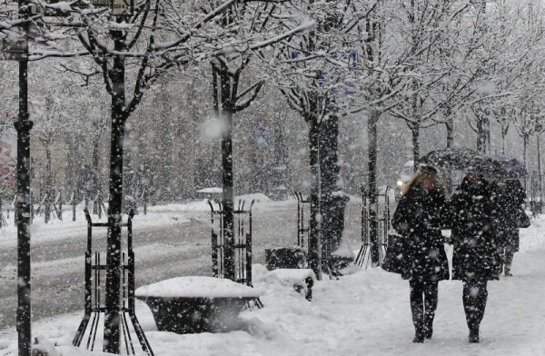 Сняг и студ във Вилнюс, Литва. Снимка: БТА