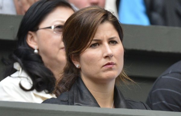 Мирка Вавринек нямаше много поводи за радост, след като любимият й Роджър Федерер напусна любимият си турнир едва във втори кръг. Снимка: Reuters