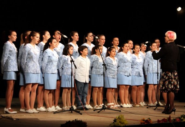 Празничен концерт, посветен на 1 ноември &ndash; Деня на народните будители, организира Народно читалище "Съгласие 1890" в Каварна. Снимка: БТА