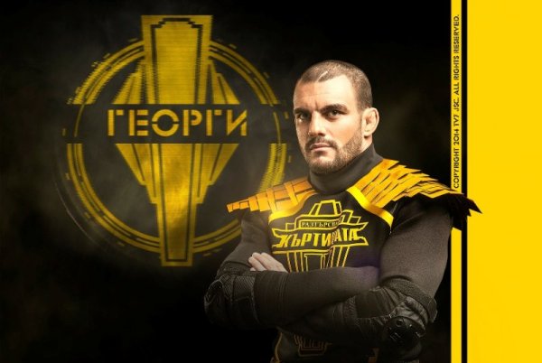 Георги Стоянов е на 33 г. и е роден в гр. Бургас. Разведен е и споделя, че е разочарован от жените. Той е шампион на България по ММА в категория до 70 кг. Талантлив автомонтьор е. Признава, че не харесва хомосексуалисти и роми. Увлечен е по лова и спорта. Уверен е, че пожарникарите са истинските супергерои. Участва в "КЪРТИЦАТА 2: Разтърсване" заради желанието на 11-годишната му дъщеря. Страхува се от ток, обича котките и вярва в приятелството. Снимка: TV7