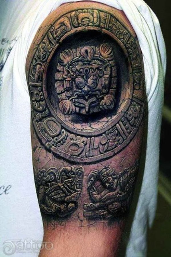 Татуировка с уникални детайли. Снимка: blog.tattoodo.com