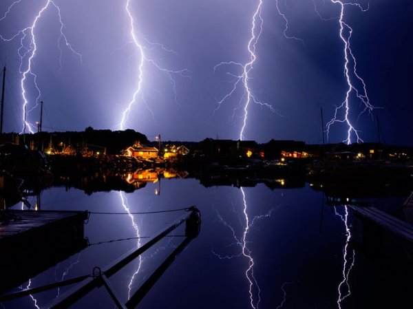 Победители в категория National: Награда на Скандинавия, 3 място, "Светкавица" от Lise Sundberg, Швеция