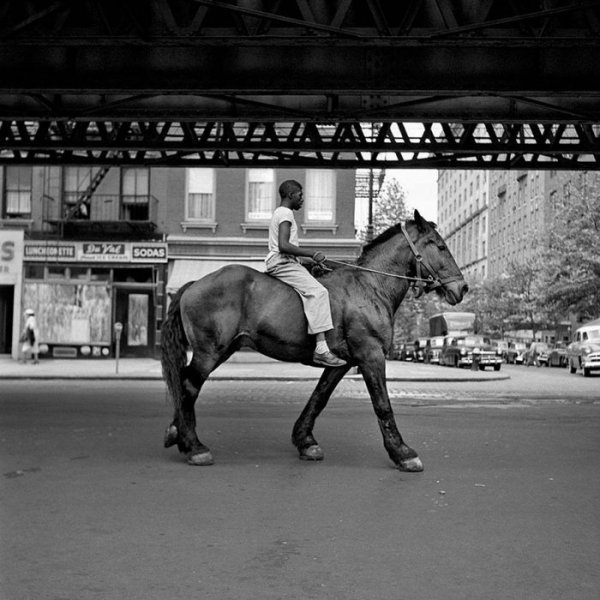 Снимка: vivianmaier.com