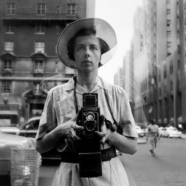 Автопортрет на Вивиан Майер. Снимка: vivianmaier.com