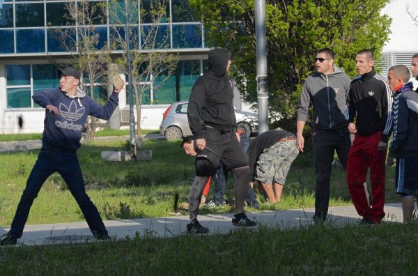 Ултраси на ЦСКА и Левски потрошиха зала &quot;Христо Ботев&quot;. Снимка Булфото