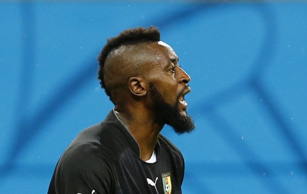 Чарлс Итанджи от Камерун - малко коса и много брада. Снимка: Reuters