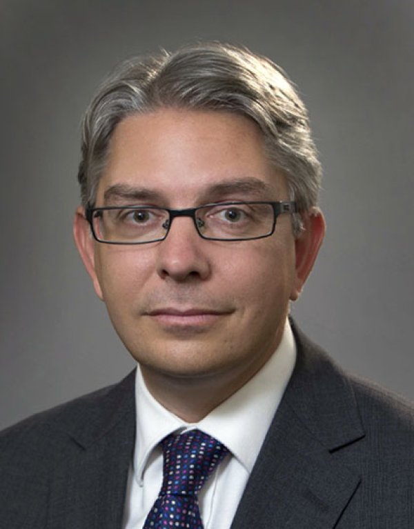 Мартин Иванов, служебен министър на културата. Той е магистър по история в Софийския университет &bdquo;Св. Климент Охридски&ldquo;, магистър е по право от Югозападния университет &bdquo;Неофит Рилски&ldquo; и доктор в Института по история при Българската академия на науките. От 2000 г. работи в Института по история при БАН, а от 2008 г. е доцент там. Преподава стопанска история в СУ и във Висшето училище по застраховане и финанси. Автор е на над 150 научни публикации и 7 монографични изследвания върху икономическата и социалната политика на България от 70-те години на ХIХ в. до наши дни. Специализирал е в Кеймбридж и в Националния университет на Ирландия. От 2011 г. до 2013 г. е председател на Държавната агенция &bdquo;Архиви&ldquo;. Владее английски, руски, ползва сърбохърватски. Назначен с указ на държавния глава от 15 октомври 2013 г. за Секретар на президента по култура, образование и национална идентичност. Снимка: Президентство