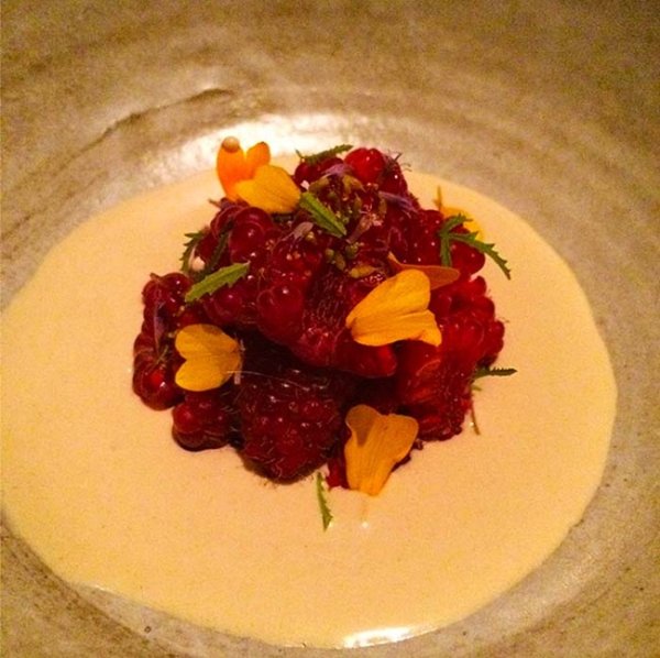 Малини с крем от ръж. Снимка: Instagram