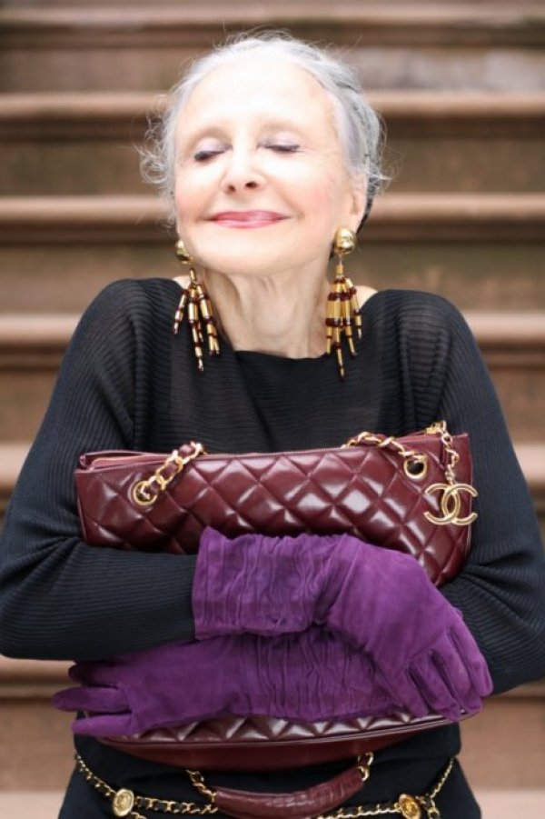 За красотата няма възраст. Снимка: advancedstyle.blogspot.ru