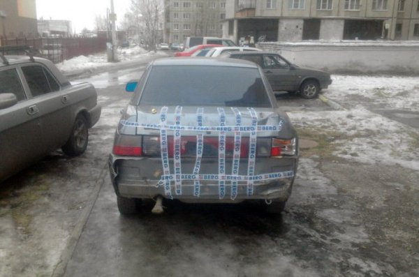 Стегната &quot;задница&quot; на колата. Снимка: kaifolog