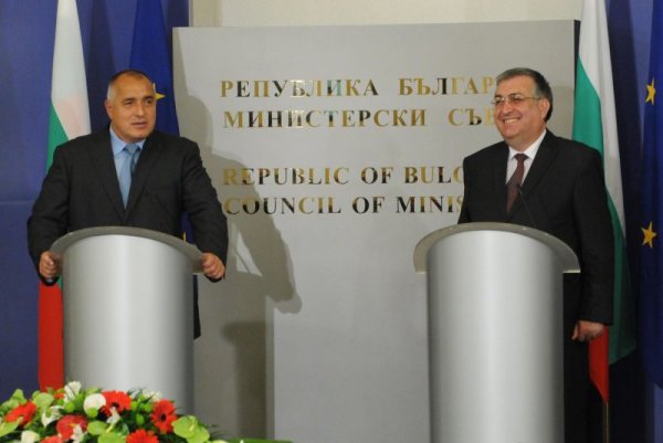 Бойко Борисов наследи управлението от служебния премиер Георги Близнашки. Снимка: Булфото